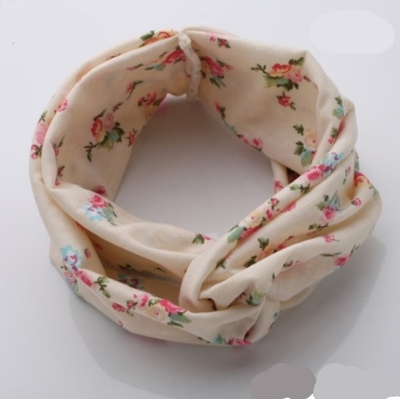 Accessories - 🎉HP🎉 Flower Girl | Floral Headband